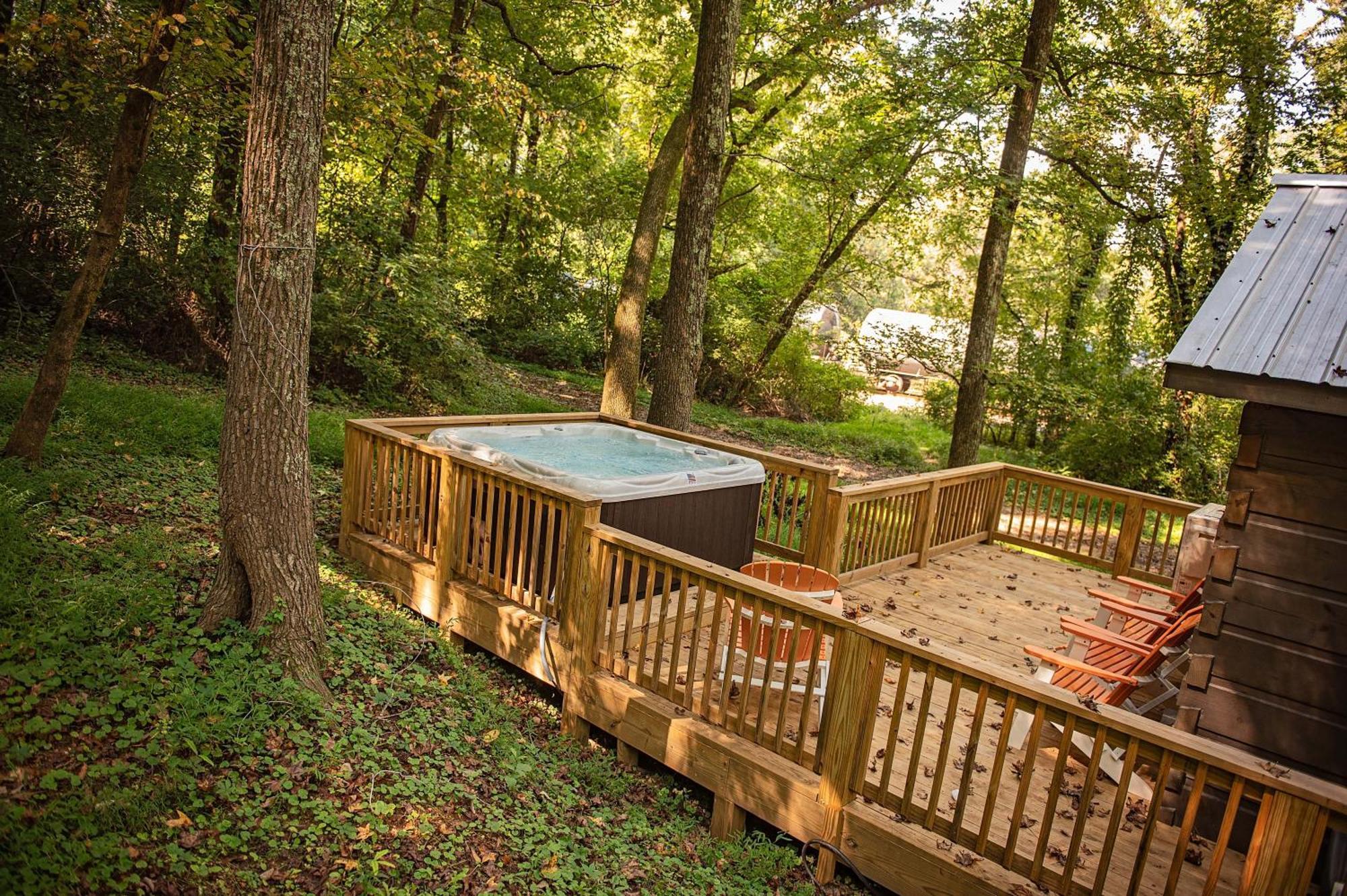 Lena Cabin Wooded Tiny Cabin - Hot Tub ชัททานูกา ภายนอก รูปภาพ