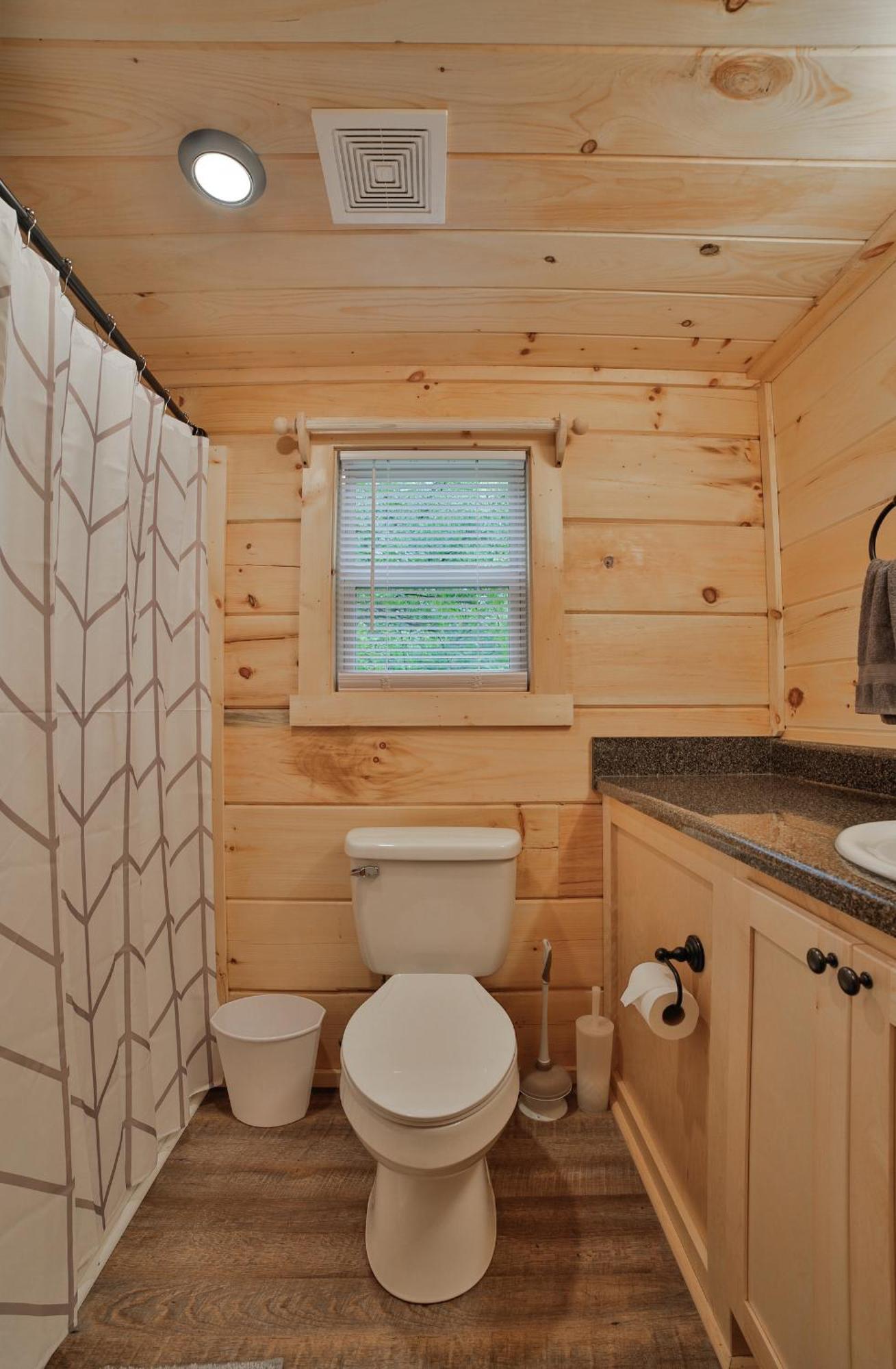 Lena Cabin Wooded Tiny Cabin - Hot Tub ชัททานูกา ภายนอก รูปภาพ