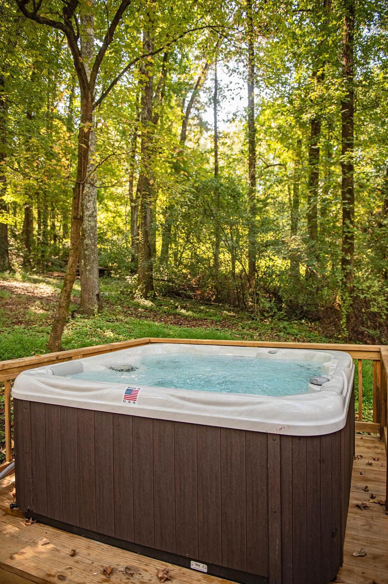 Lena Cabin Wooded Tiny Cabin - Hot Tub ชัททานูกา ภายนอก รูปภาพ