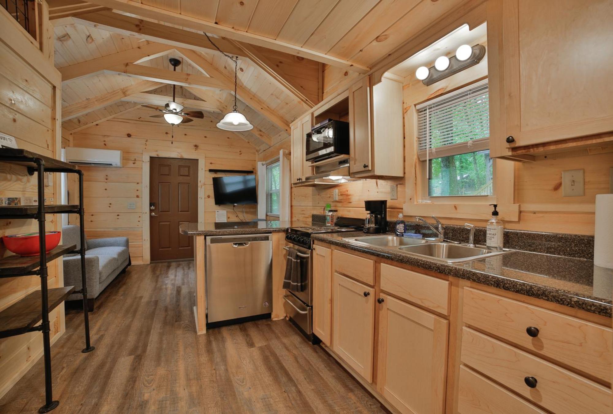 Lena Cabin Wooded Tiny Cabin - Hot Tub ชัททานูกา ภายนอก รูปภาพ