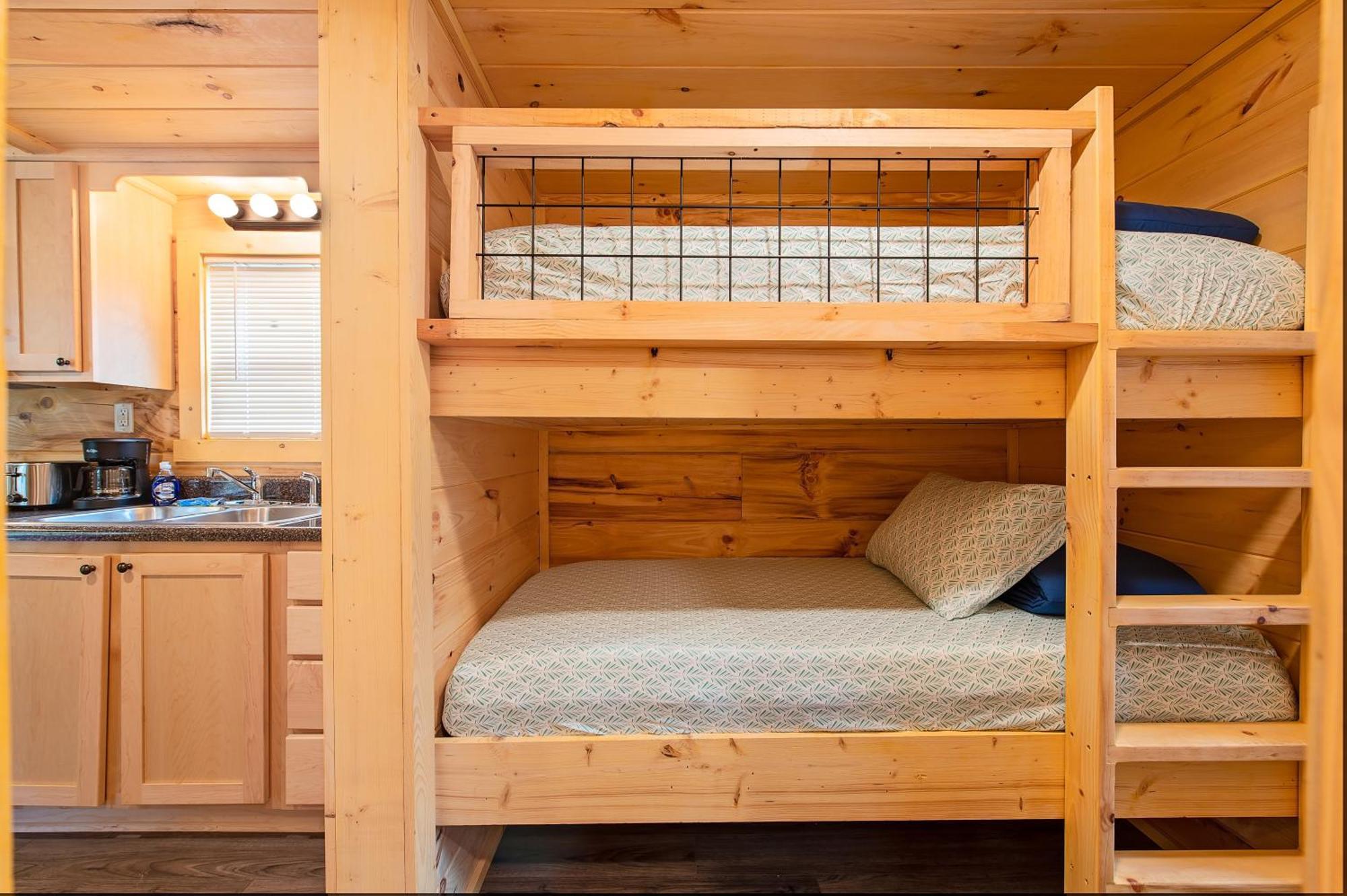 Lena Cabin Wooded Tiny Cabin - Hot Tub ชัททานูกา ภายนอก รูปภาพ